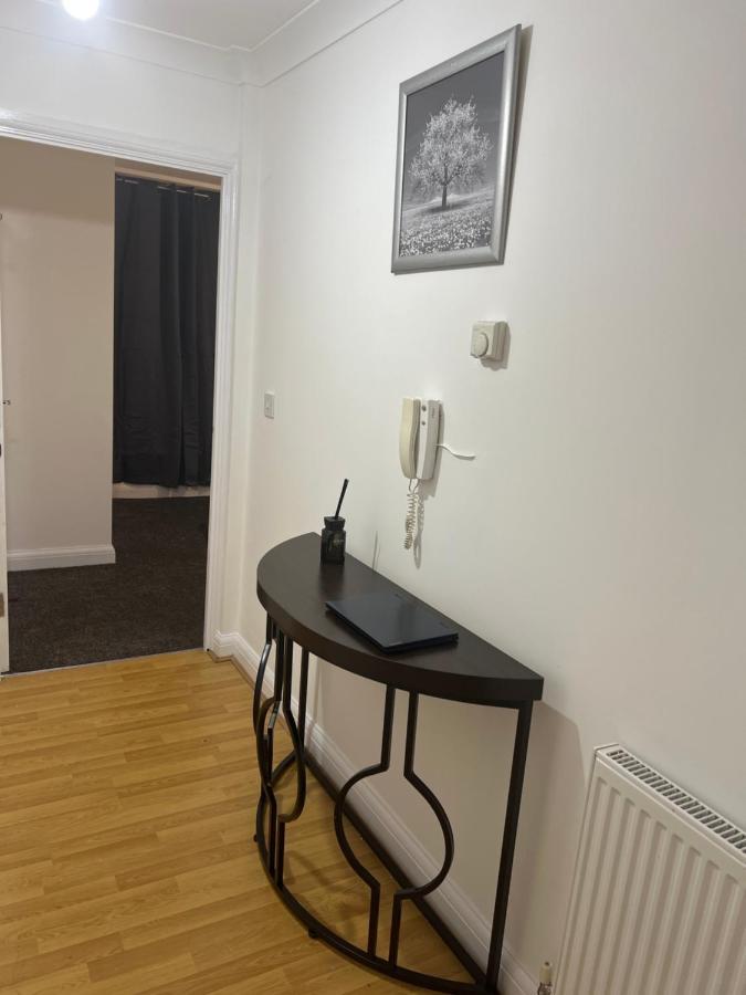 Luxury Apartments Dagenham Exterior foto